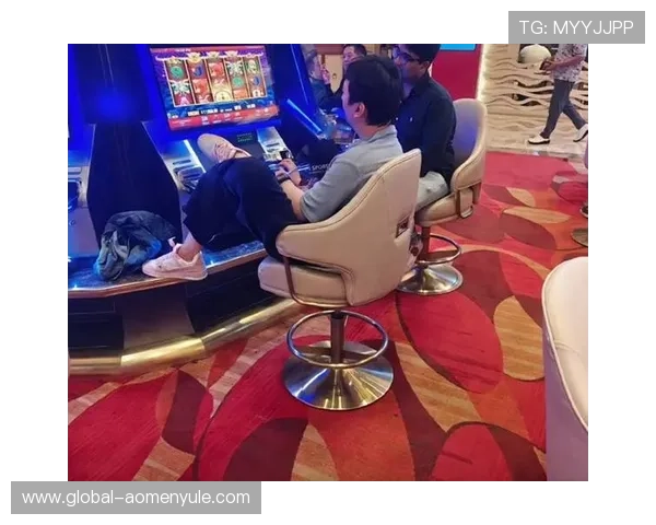 多宝真人电脑版官网：丰富的游戏类型涵盖真人互动、老虎机、棋牌游戏等多种选择